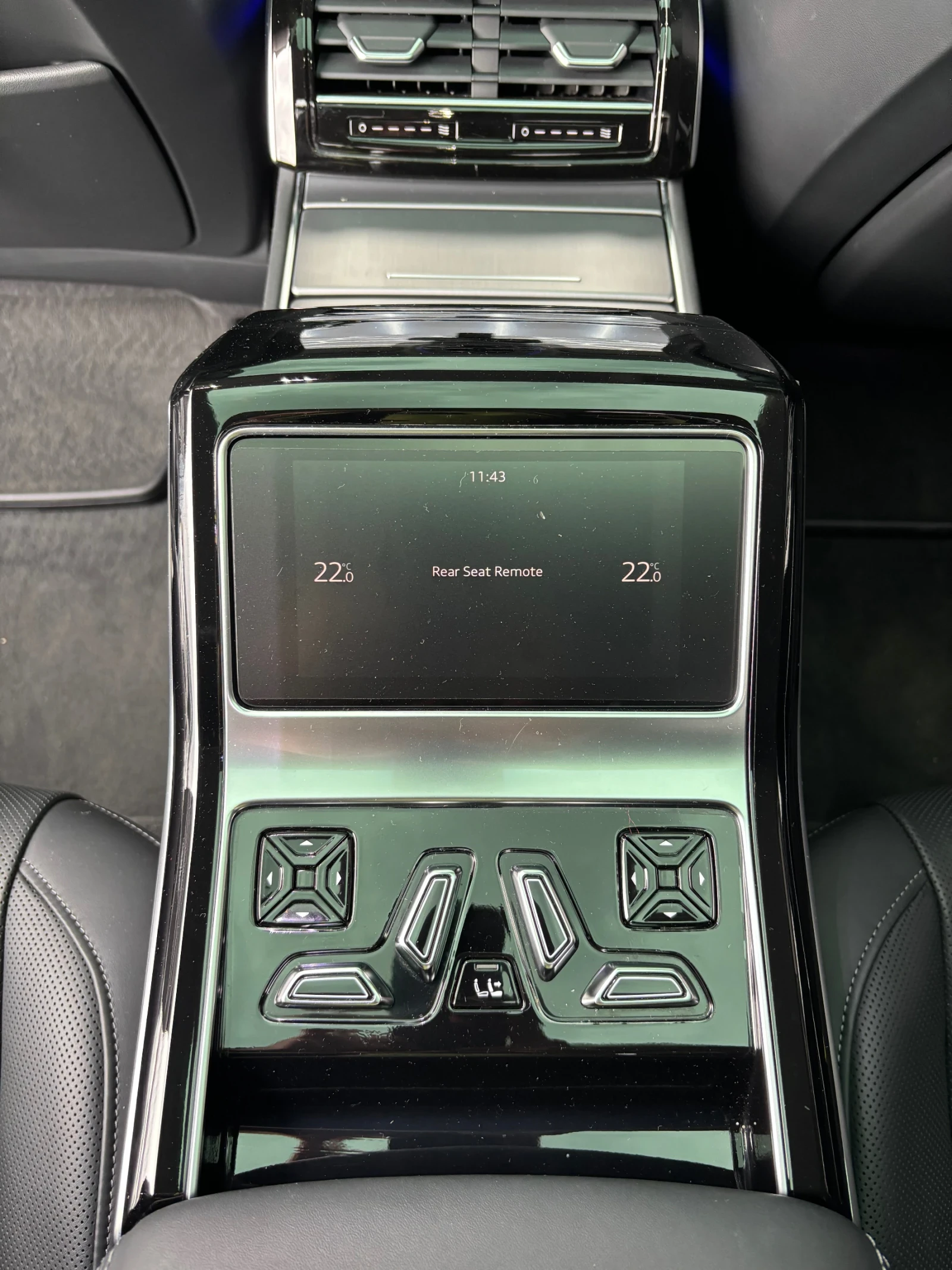 Audi A8 6.0 TFSIe Long Plug-in Hybrid  | Mobile.bg   14