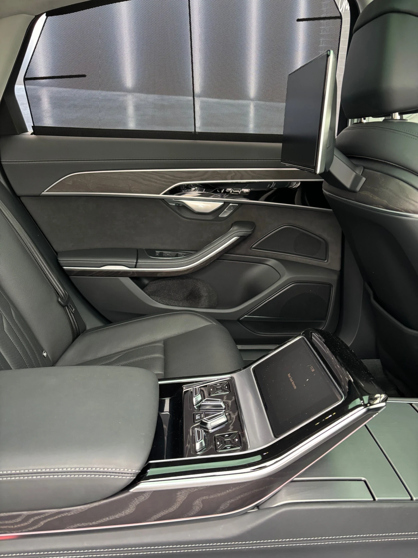 Audi A8 6.0 TFSIe Long Plug-in Hybrid  | Mobile.bg   16