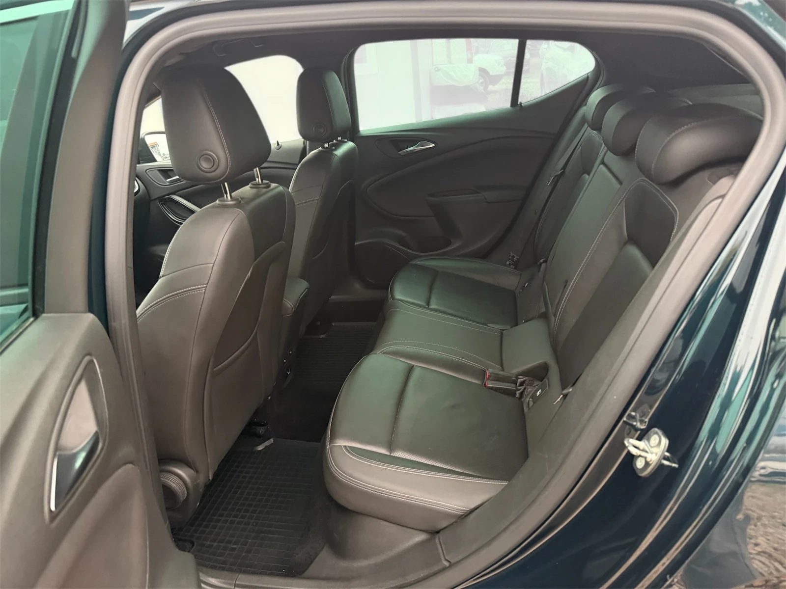 Opel Astra 1.6d/INNOVATION/FULL OPTION/136ps/EURO6 - изображение 8