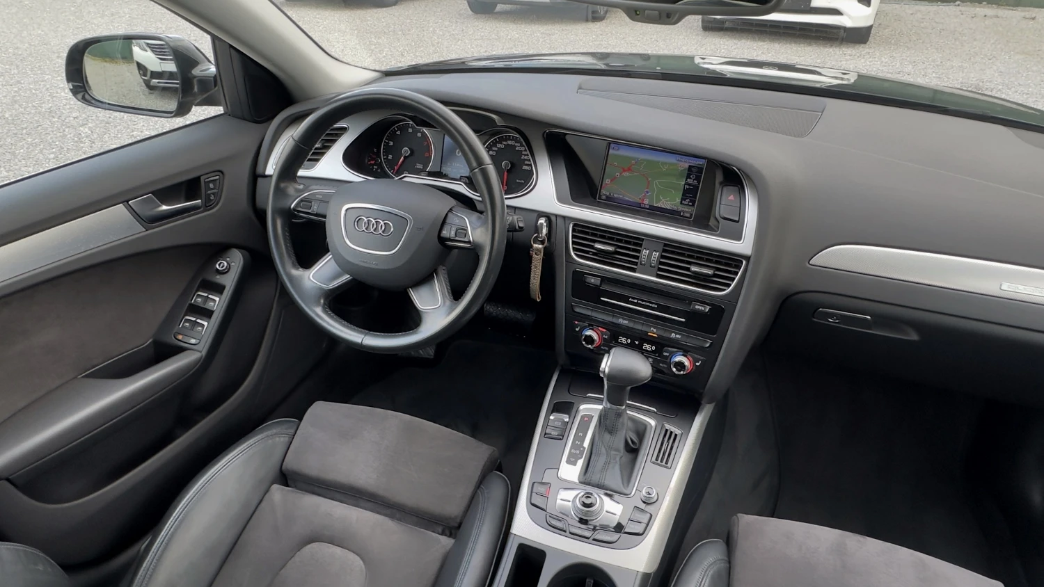 Audi A4 2.0i 4x4 Aut.-ZF8 Navi Кожа Xenon Подгрев Camera - изображение 9