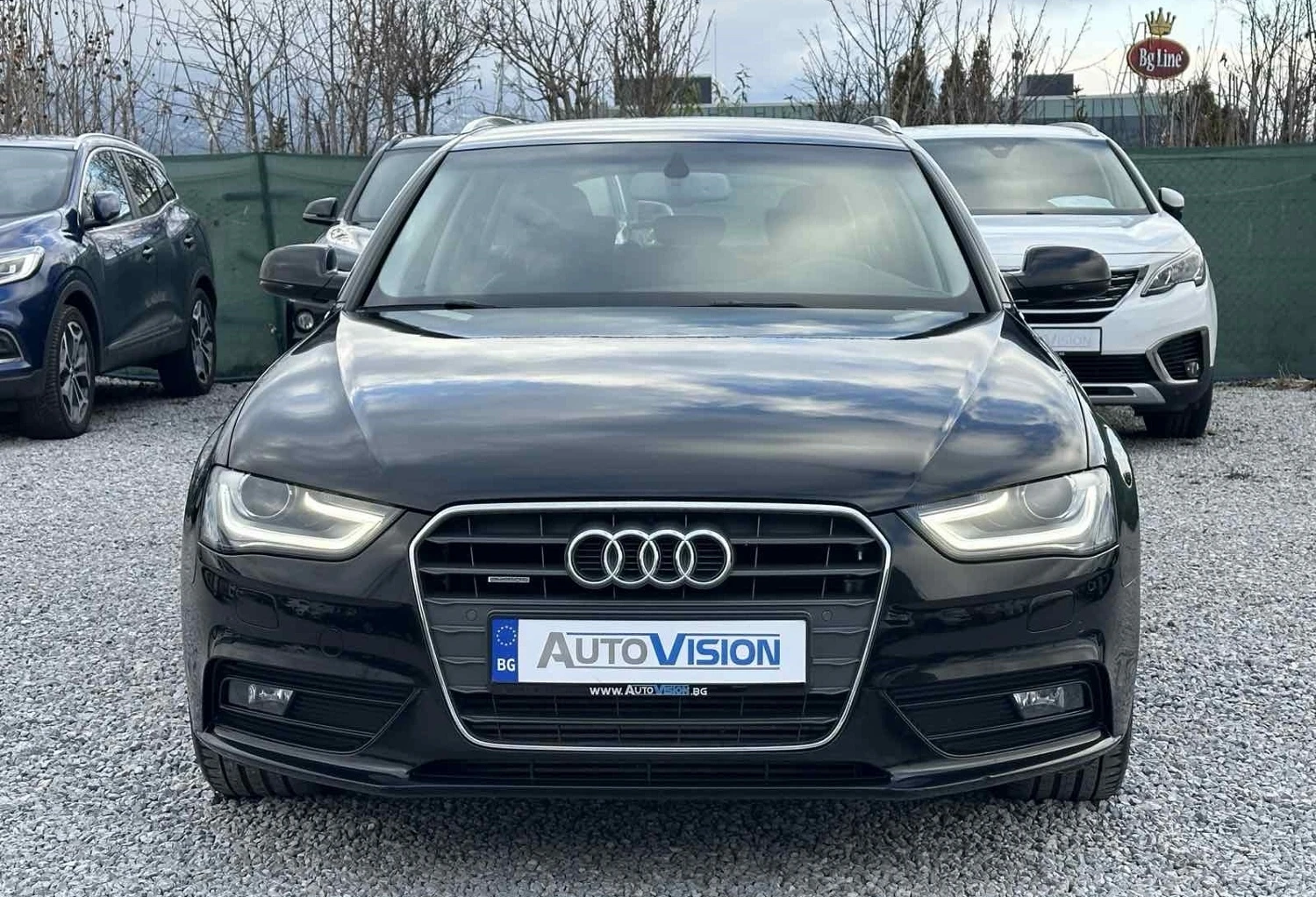 Audi A4 2.0i 4x4 Aut.-ZF8 Navi Кожа Xenon Подгрев Camera - изображение 5