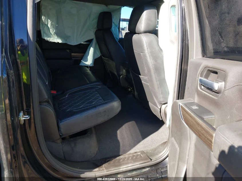 Chevrolet Silverado 1500 RST * СТВА НА ГАЗ* CARFAX - изображение 8