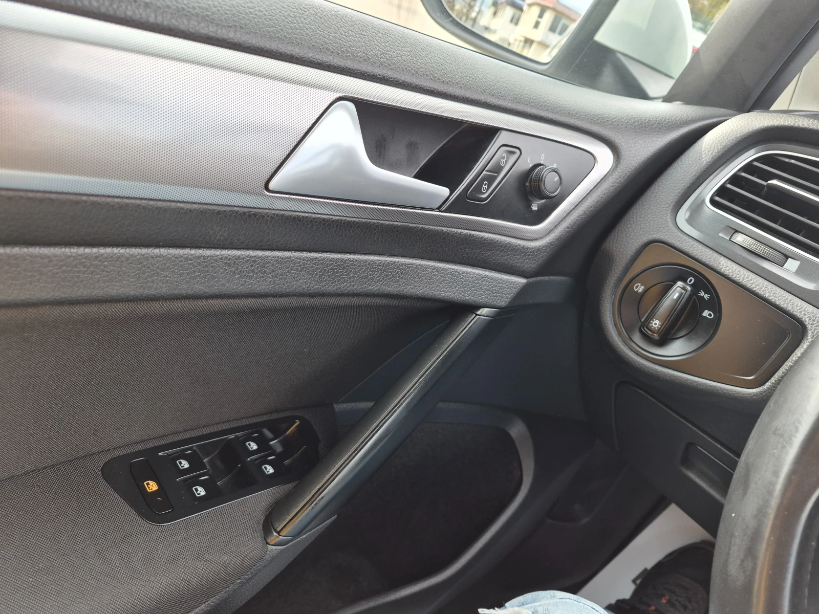 VW Golf 1.6 TDI | Mobile.bg � ����������� 16