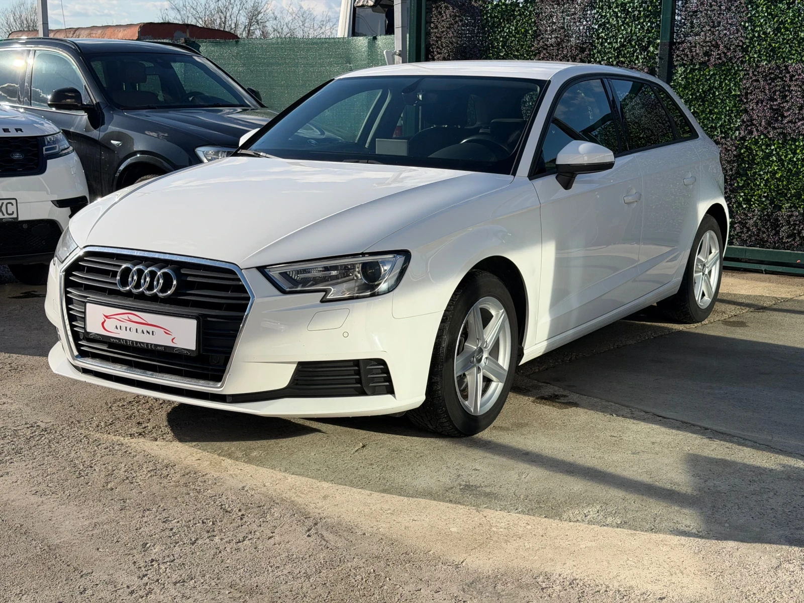 Audi A3 TGI/CNG МЕТАН/LED/NAVI/KEYLESS/СОБСТВЕН ЛИЗИНГ, снимка 3 - Автомобили и джипове - 54102200
