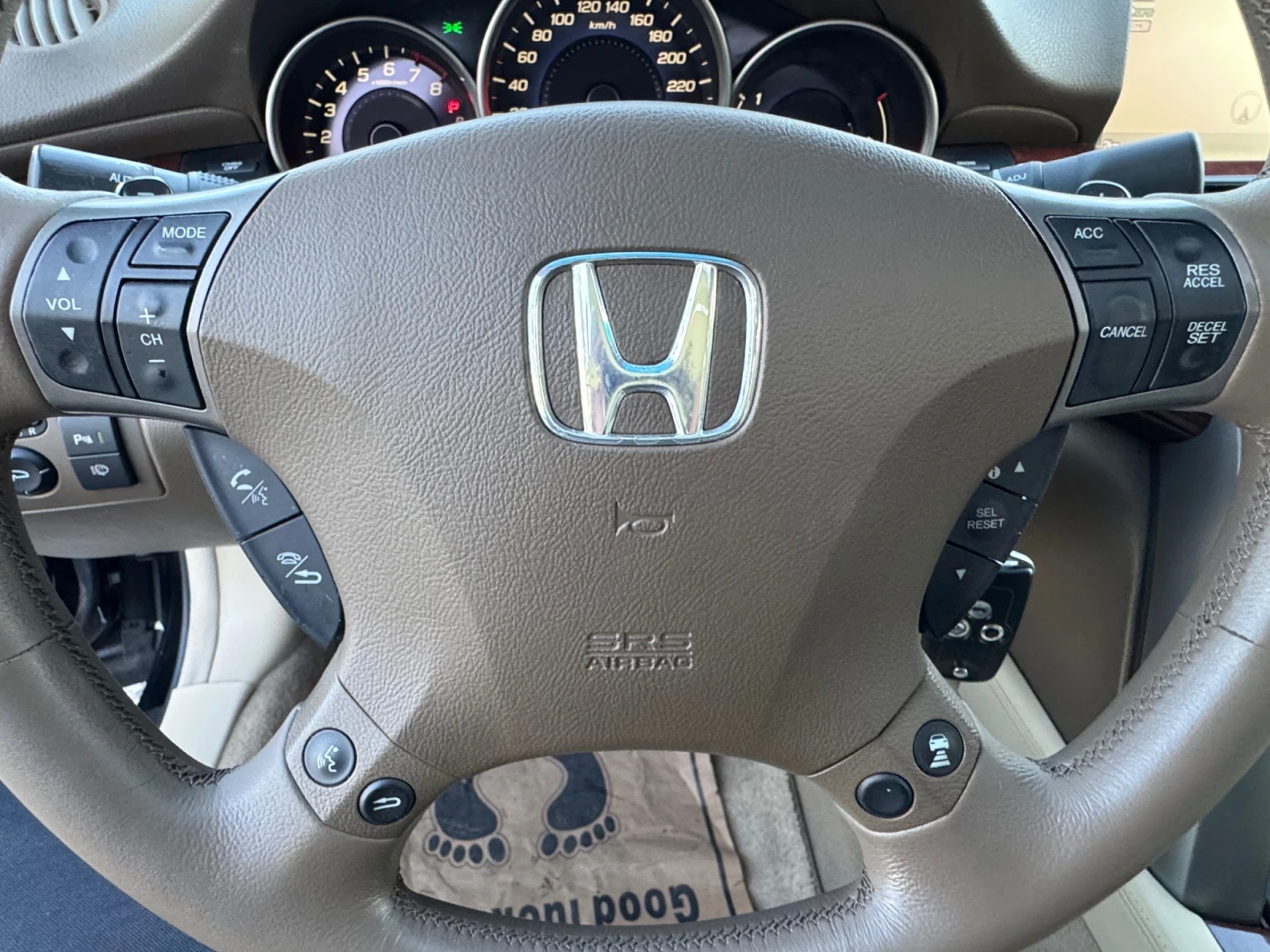 Honda Legend 3.7-295кс! Всички Екстри!!, снимка 13 - Автомобили и джипове - 54385536