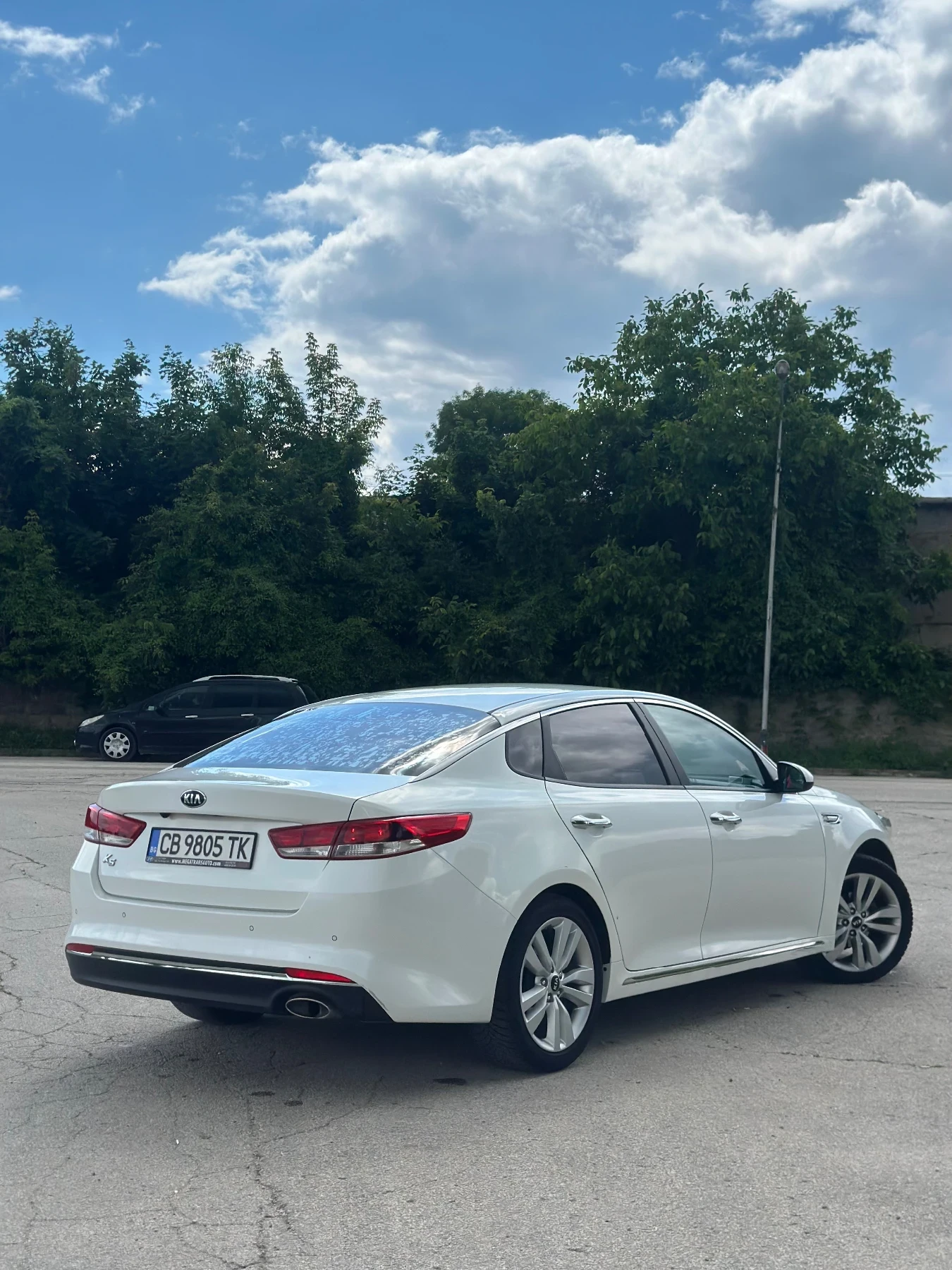Kia K5 2.0 Lpi, снимка 5 - Автомобили и джипове - 55002234