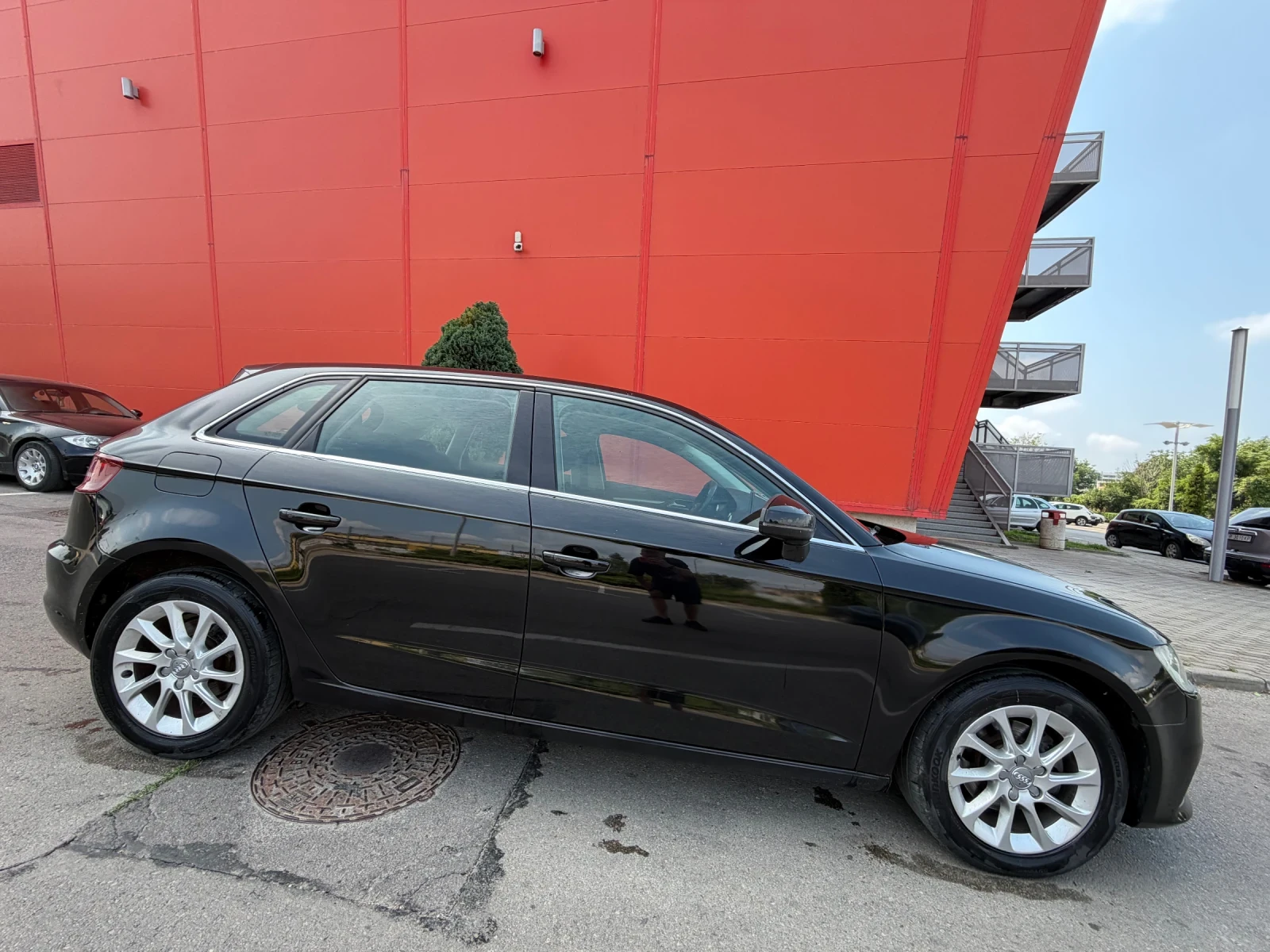 Audi A3 2016г* SPORTBACK* ПРОМО* ЦЕНА, снимка 4 - Автомобили и джипове - 55142777