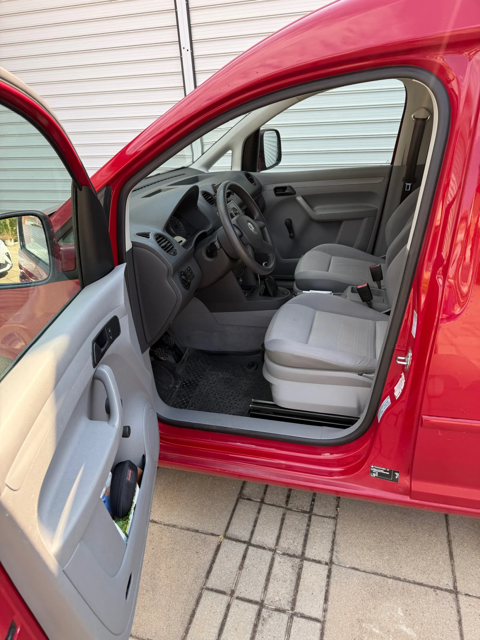VW Caddy 2.0 ����� 4, 5 �� 100��. | Mobile.bg � ����������� 10