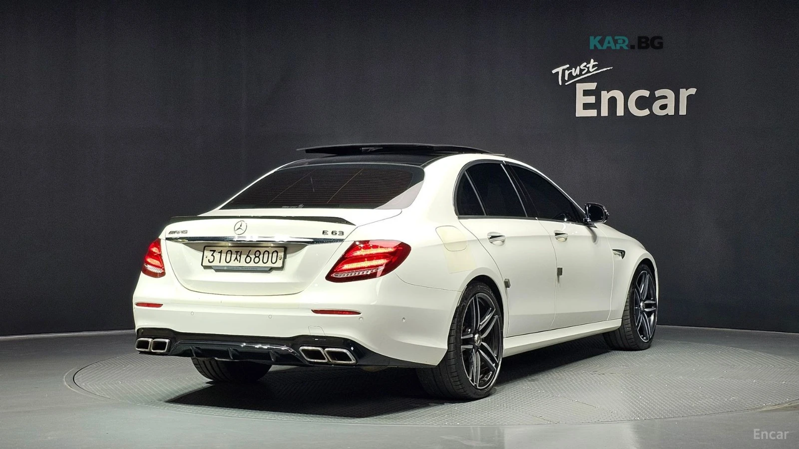 Mercedes-Benz E 63 AMG 4MATIC* ПОДГРЕВ* ОБДУХВАНЕ* ПАНОРАМА* BURMESTER* , снимка 2 - Автомобили и джипове - 55276420