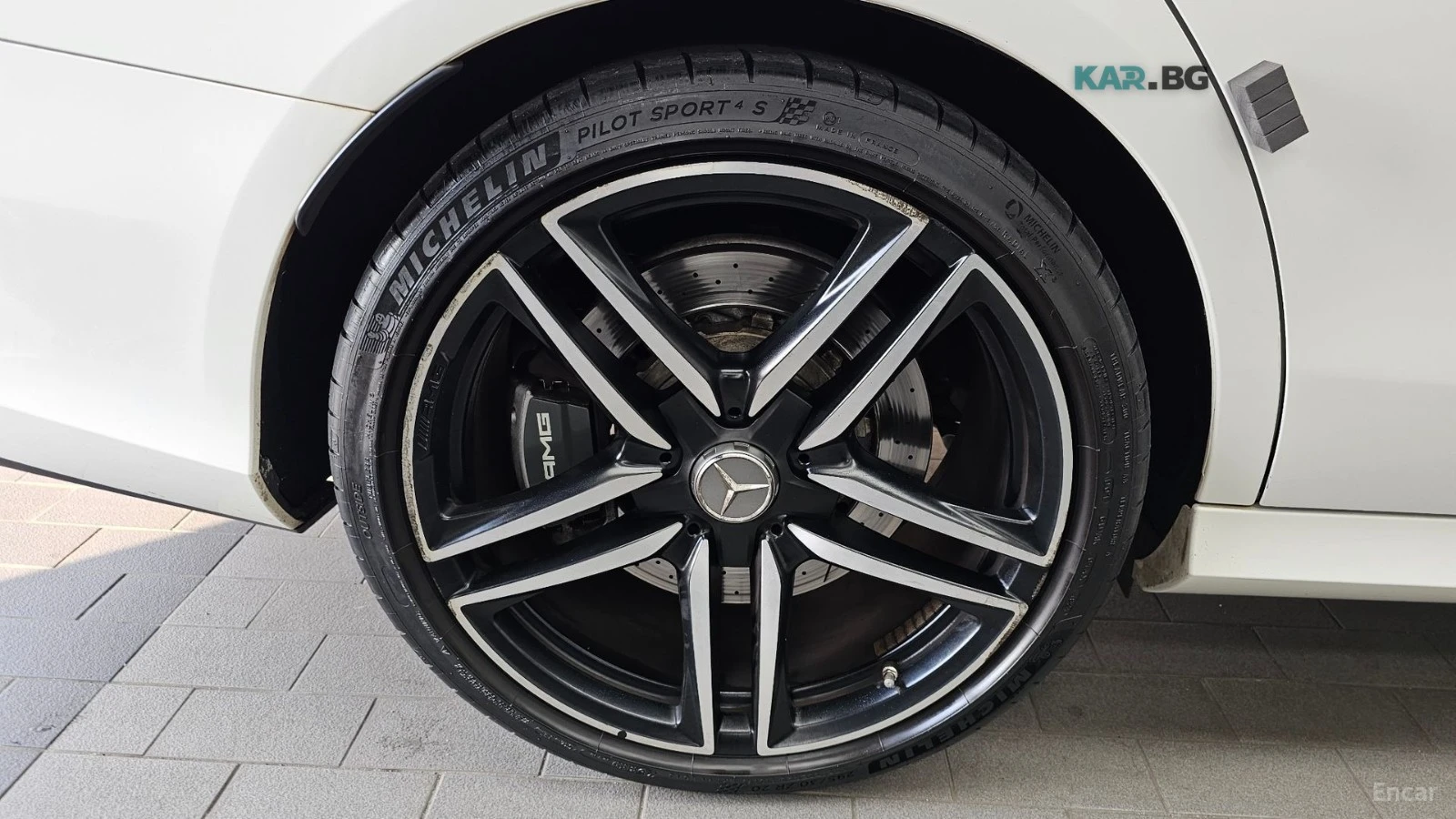 Mercedes-Benz E 63 AMG 4MATIC* ПОДГРЕВ* ОБДУХВАНЕ* ПАНОРАМА* BURMESTER* , снимка 5 - Автомобили и джипове - 55276420