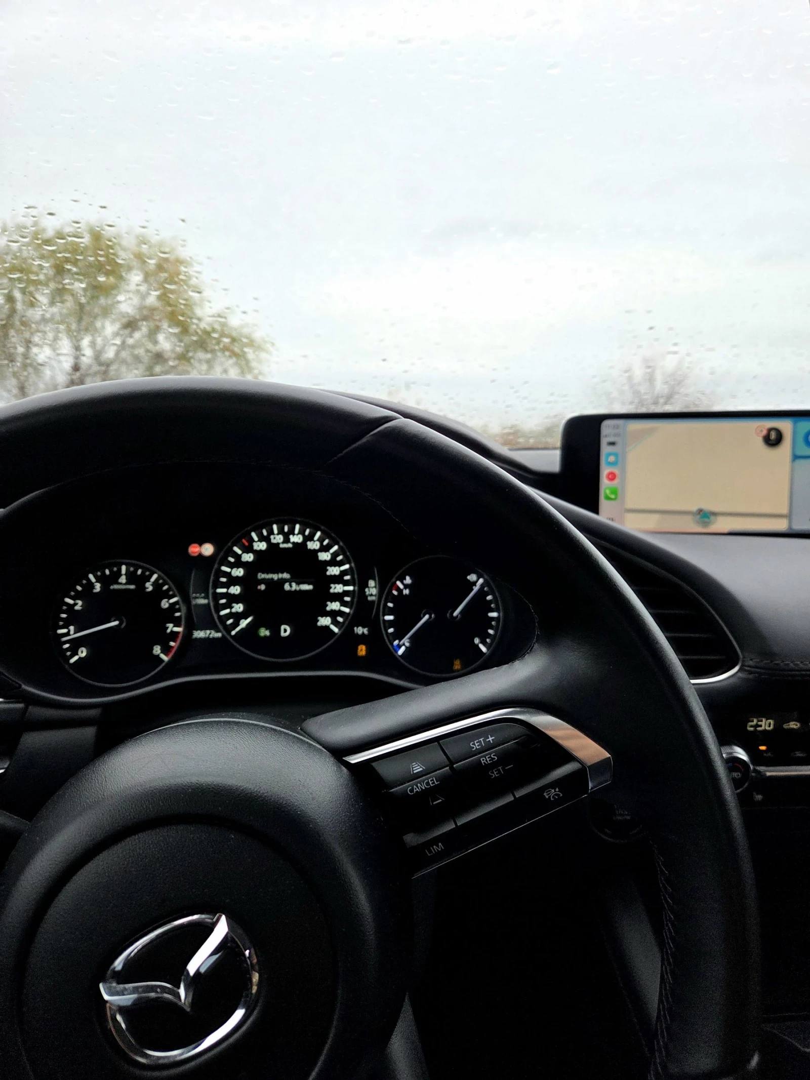 Mazda 3 Skyactiv-e Mild Hybrid, снимка 12 - Автомобили и джипове - 55424299