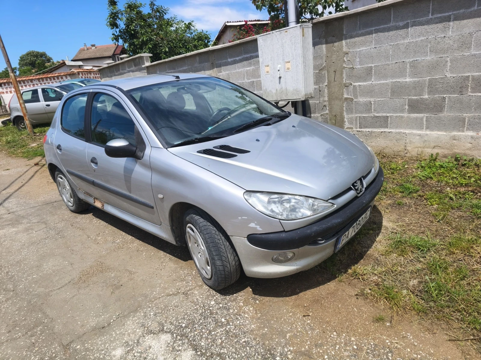 Peugeot 206 1.4 beznin/gas, снимка 2 - Автомобили и джипове - 56037847