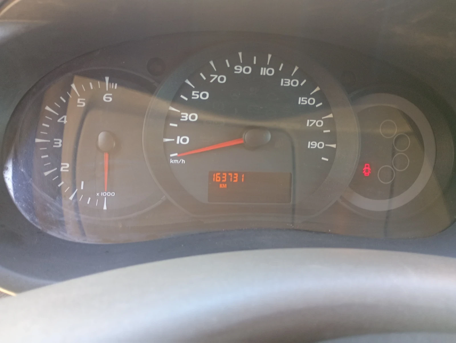 Renault Kangoo Клима, снимка 6 - Автомобили и джипове - 56635773