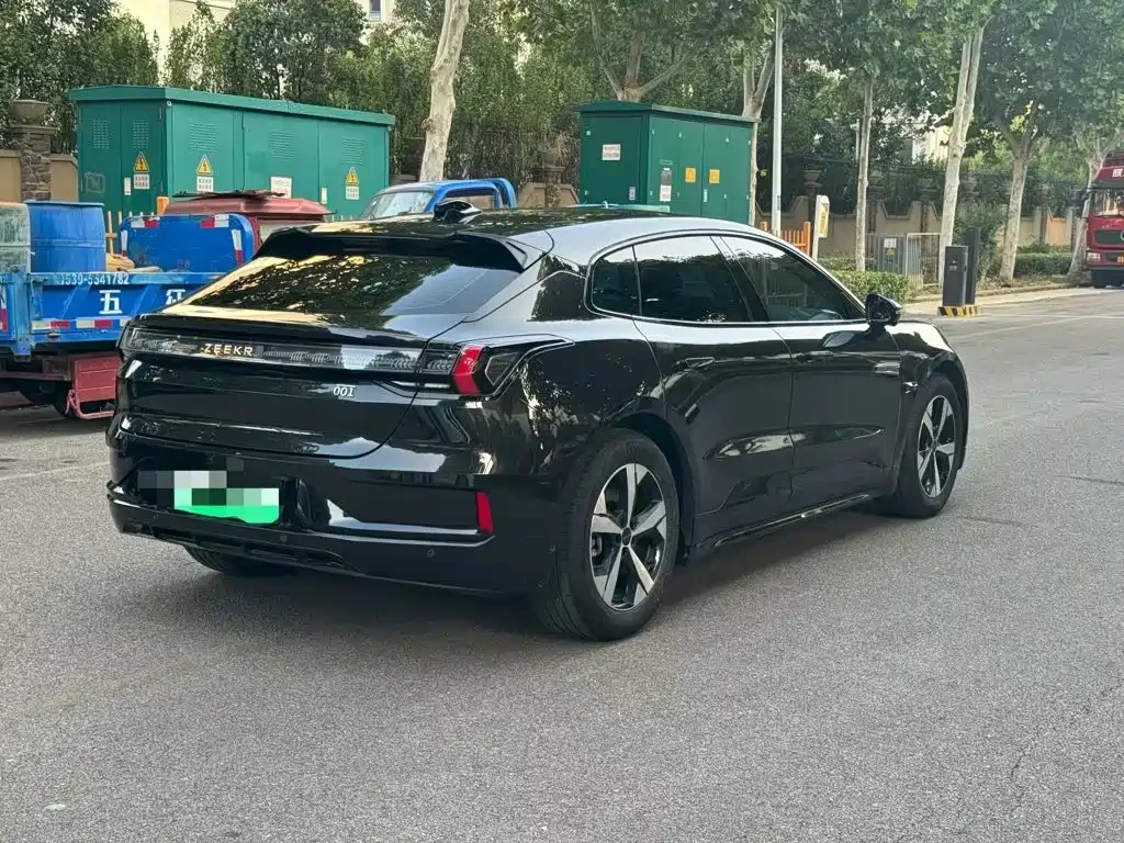 Zeekr 001 LONG RANGE WE | 544hp AWD | 3.8s | 86kWh | Mobile.bg � ����������� 7