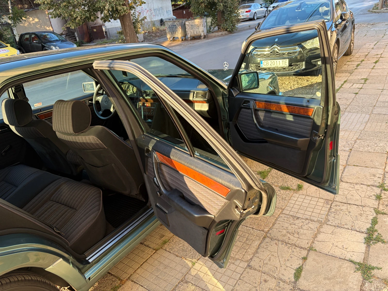 Mercedes-Benz 124 200 E-16, снимка 13 - Автомобили и джипове - 56739158