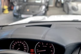 BMW X5 50i/HuD/Soft Close/Камера 180/Lane Assist/Панорама, снимка 10