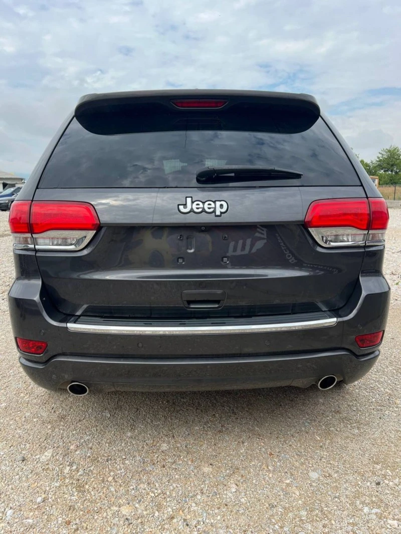 Jeep Grand cherokee Overland 5.7 Hemi, снимка 6 - Автомобили и джипове - 46502284