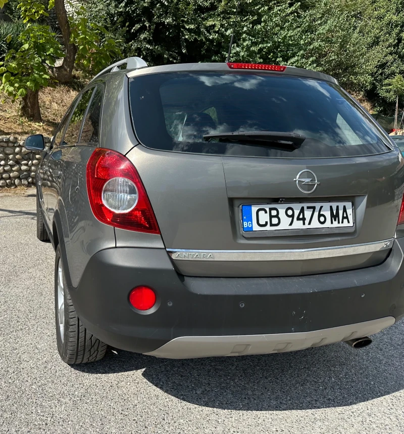 Opel Antara 2.4I, снимка 3 - Автомобили и джипове - 47110990