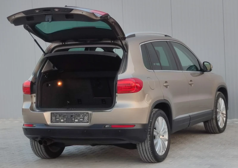 VW Tiguan 2.0TDI* 140к.с* DSG* 4-motion* , снимка 15 - Автомобили и джипове - 51416810