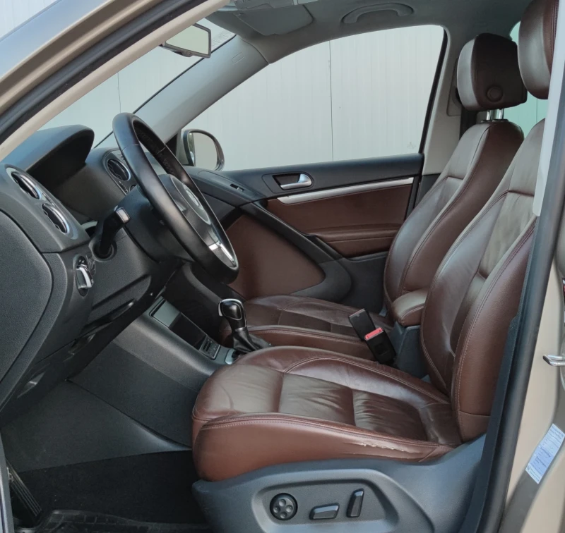 VW Tiguan 2.0TDI* 140к.с* DSG* 4-motion* , снимка 9 - Автомобили и джипове - 51416810
