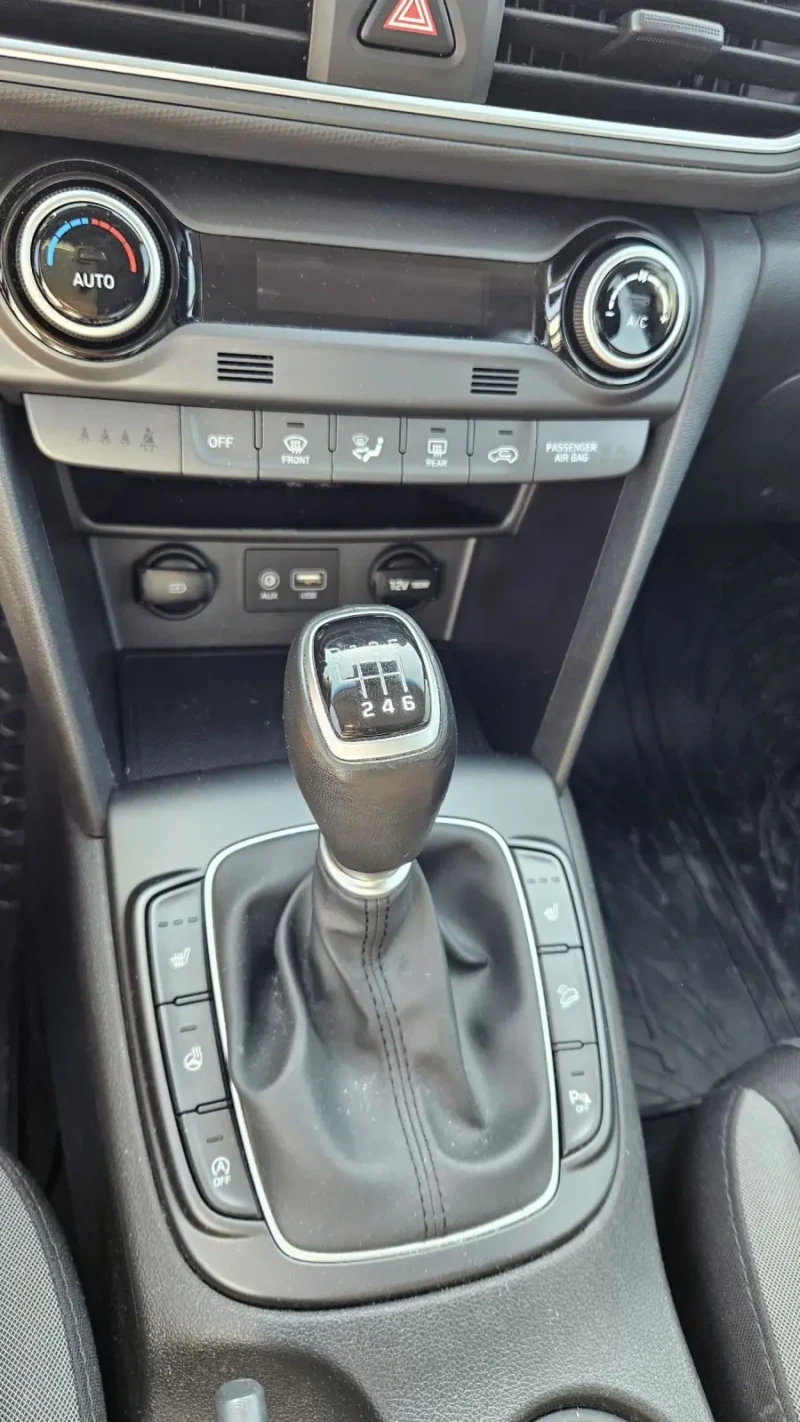 Hyundai Kona, снимка 14 - Автомобили и джипове - 51595677