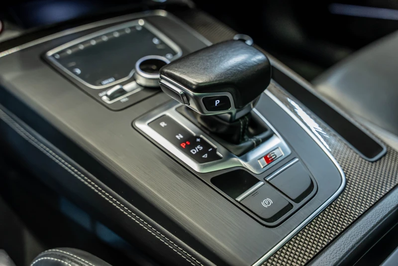 Audi SQ5 TFSI V6T Quattro, снимка 12 - Автомобили и джипове - 51818731