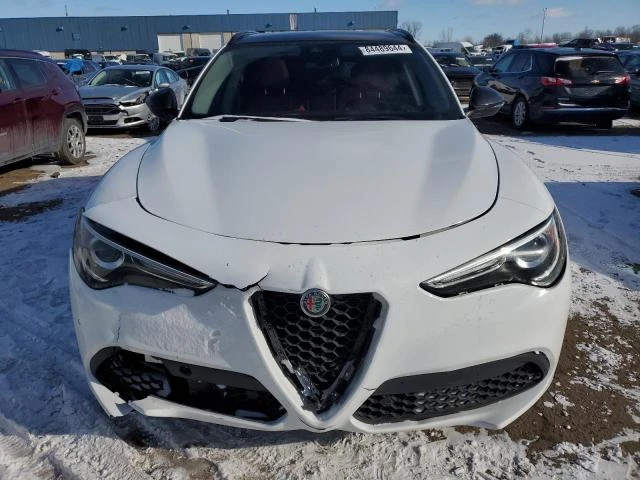 Alfa Romeo Stelvio TI AWD/ СЕРВИЗНА ИСТОРИЯ!, снимка 5 - Автомобили и джипове - 48714348