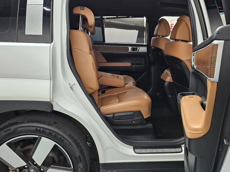 Hyundai Santa fe 2.5T* PRESTIGE* ПОДГРЕВ* ОБДУХВАНЕ* LANE* ASSIST* , снимка 12 - Автомобили и джипове - 55604199
