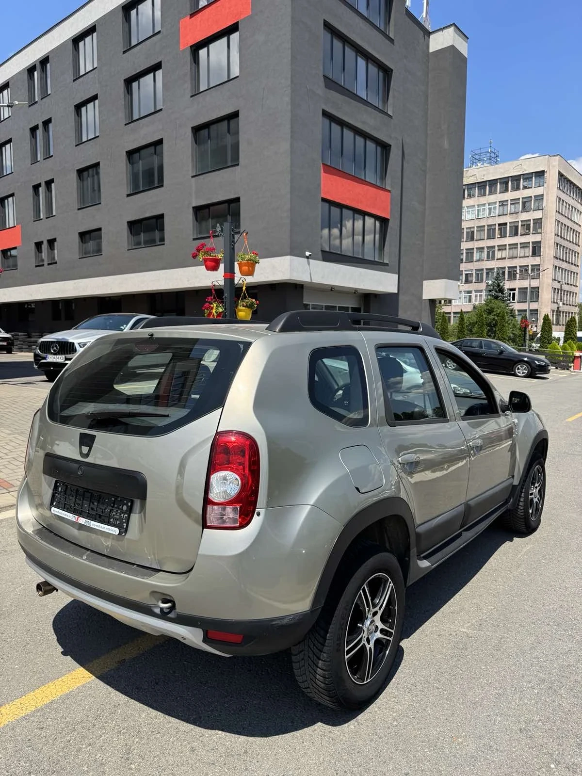 Dacia Duster | Mobile.bg   13