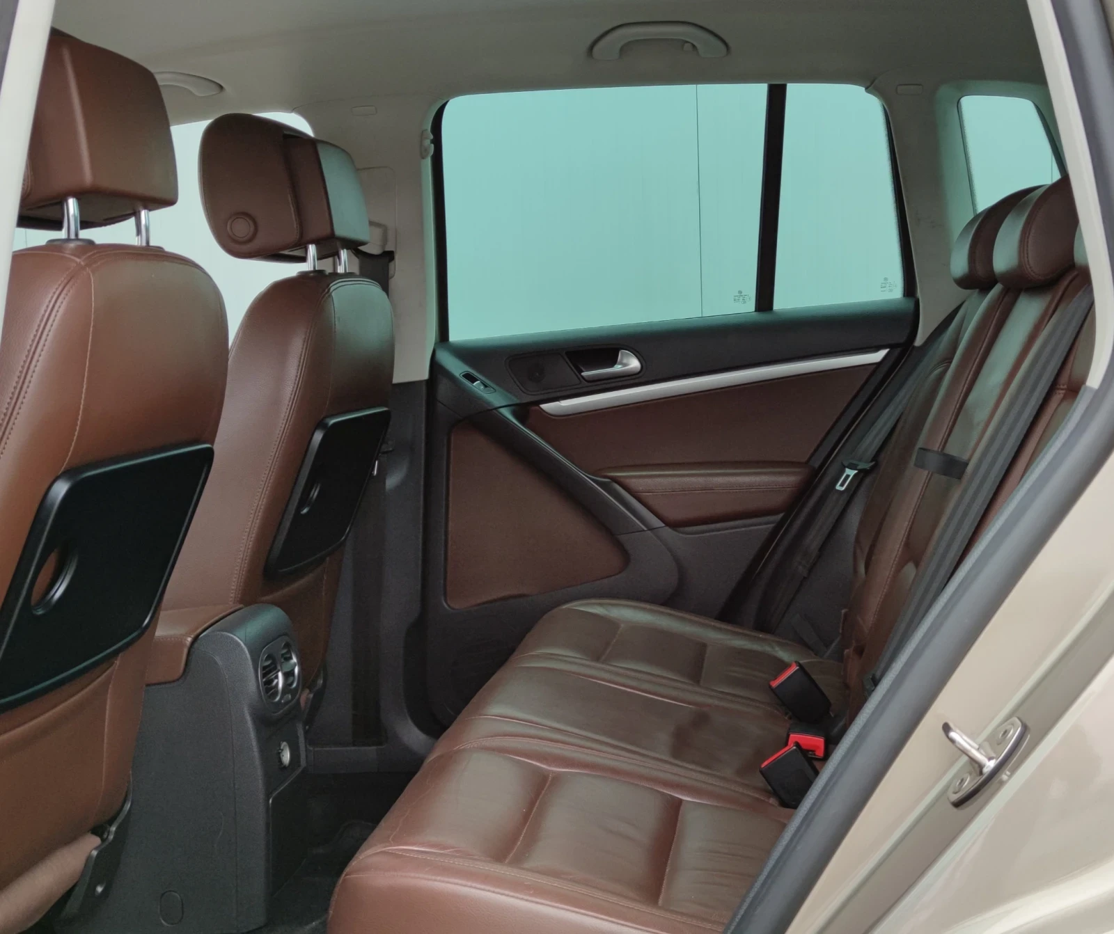 VW Tiguan 2.0TDI* 140�.�* DSG* 4-motion*  | Mobile.bg � ����������� 12