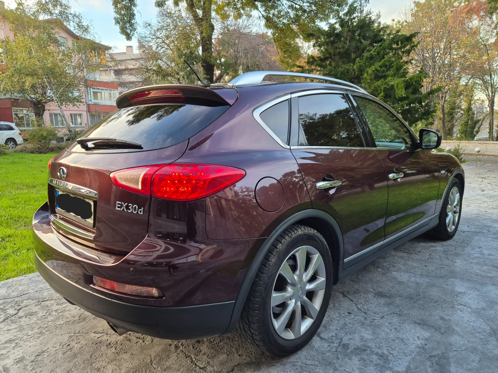 Infiniti Ex30 НАВИ* ЕЛ-КОЖЕН-САЛОН-ПАМЕТ-КАМЕРИ-360-ФУЛЛ - изображение 5