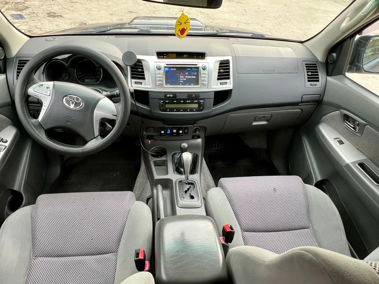 Toyota Hilux 3.0 171hp автоматик възможност за лизинг, снимка 13 - Автомобили и джипове - 54141424