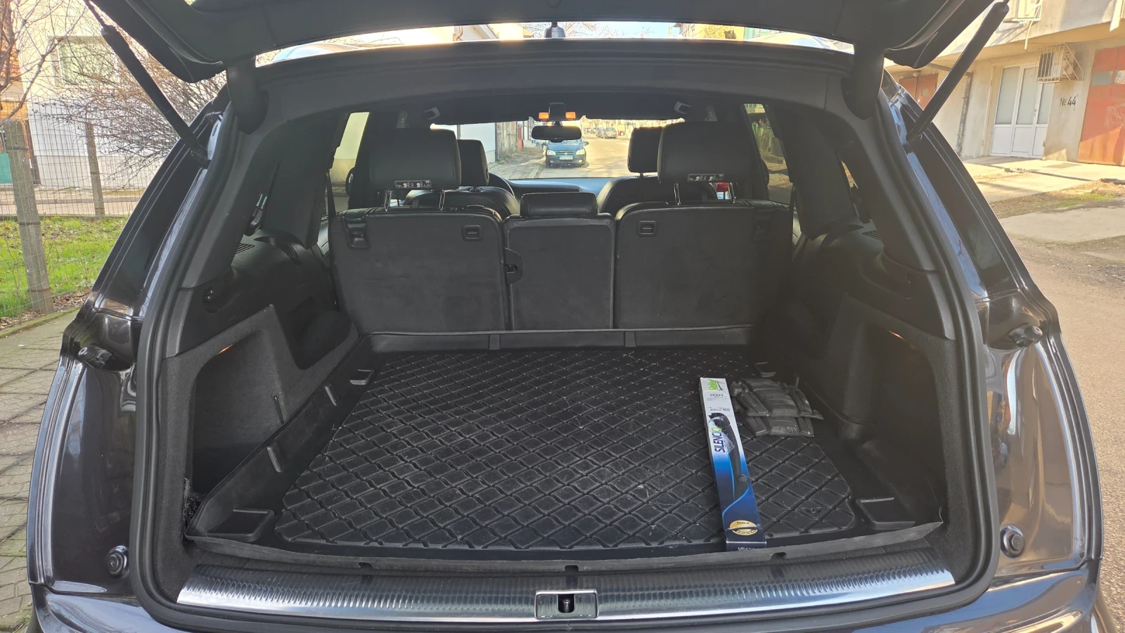 Audi Q7, снимка 9 - Автомобили и джипове - 54777328