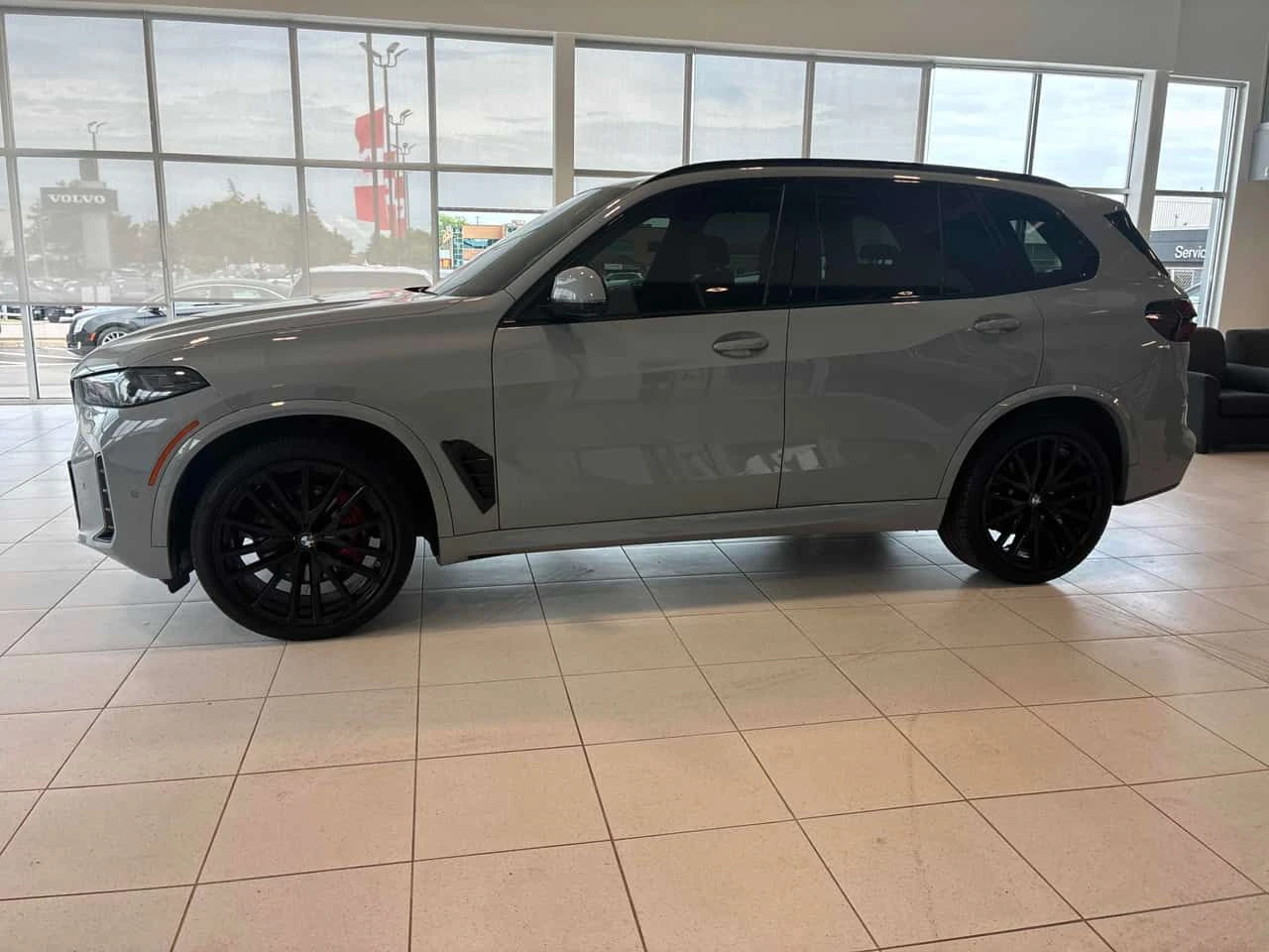 BMW X5 xDrive40i M SPORT/ПАНОРАМА/ДИСТРОНИК/360 КАМЕРИ, снимка 3 - Автомобили и джипове - 54887844