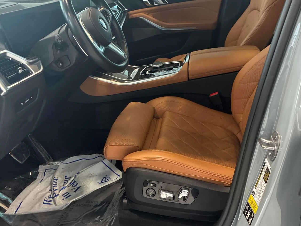 BMW X5 xDrive40i M SPORT/ПАНОРАМА/ДИСТРОНИК/360 КАМЕРИ, снимка 10 - Автомобили и джипове - 54887844