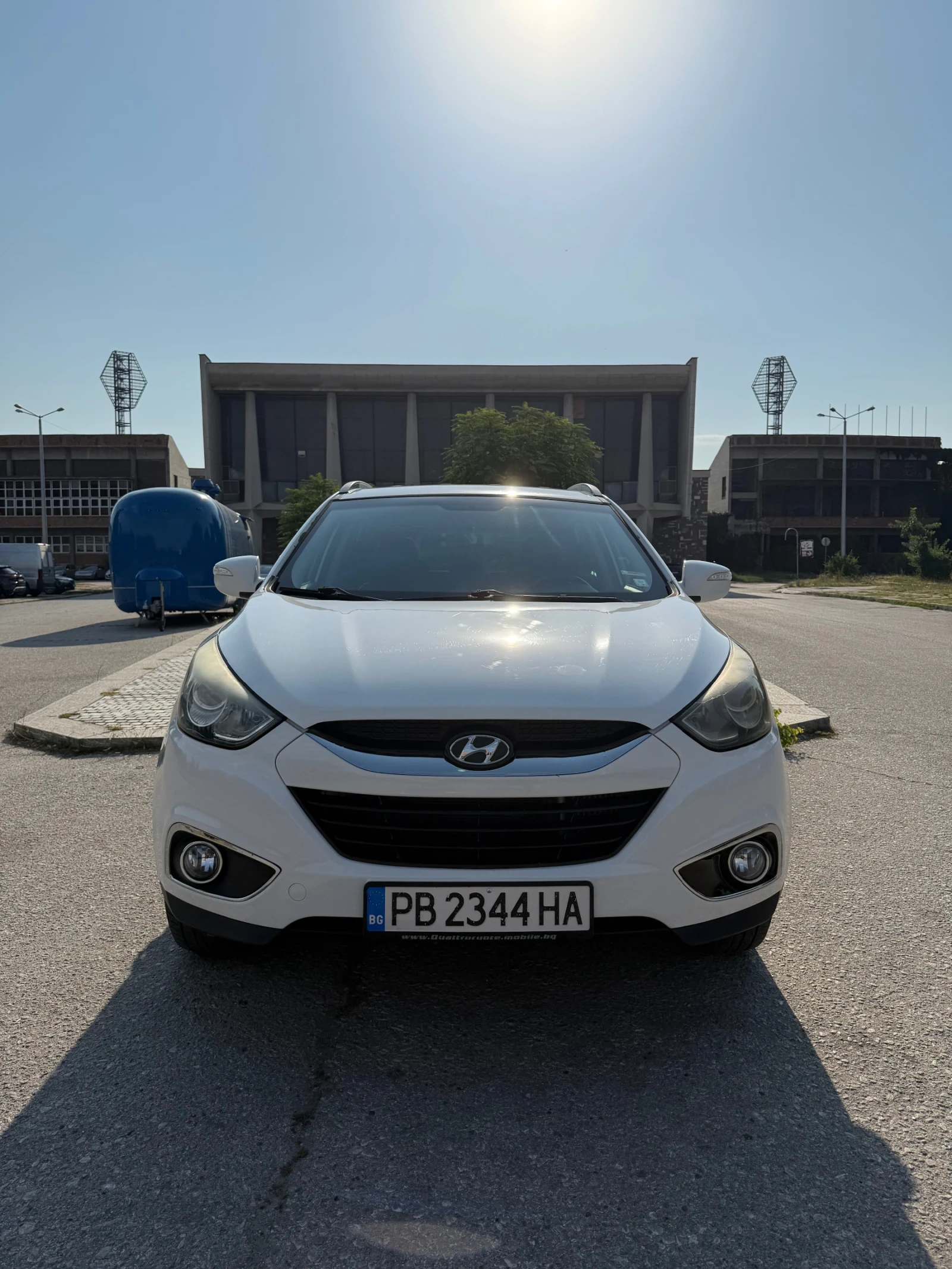 Hyundai IX35 2.0 CRDI 4x4, снимка 2 - Автомобили и джипове - 56568824