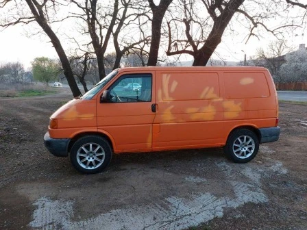 VW Transporter 4x4 БАРТЕР, снимка 2 - Бусове и автобуси - 46594385