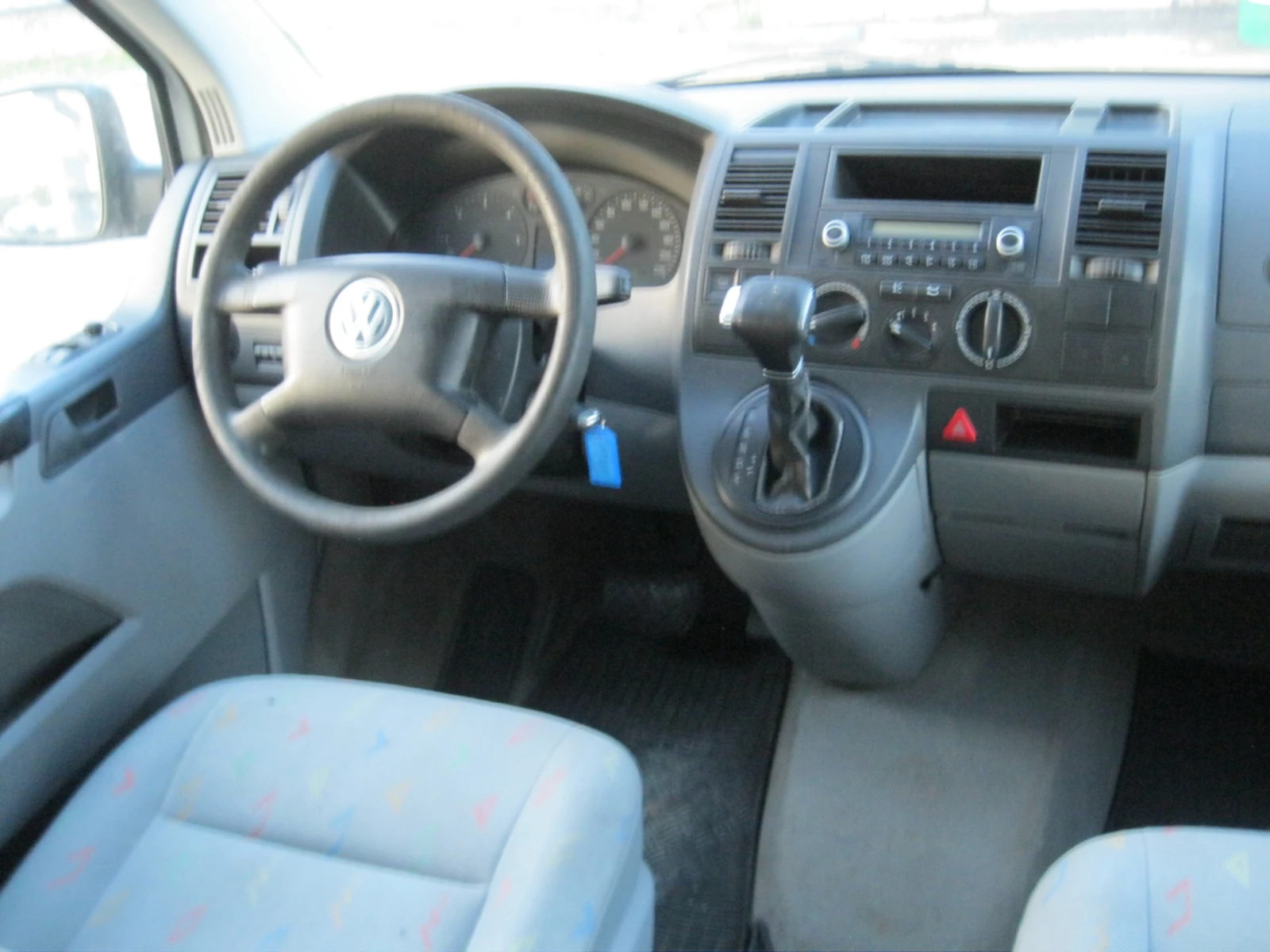 VW T5 2.5-174ks LONG, снимка 16 - Бусове и автобуси - 54511474