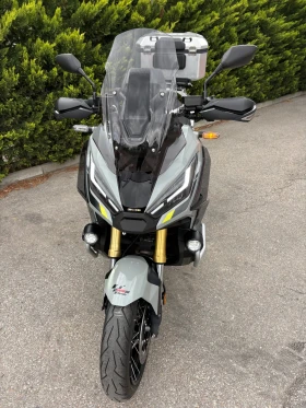 ������ Honda X-ADV