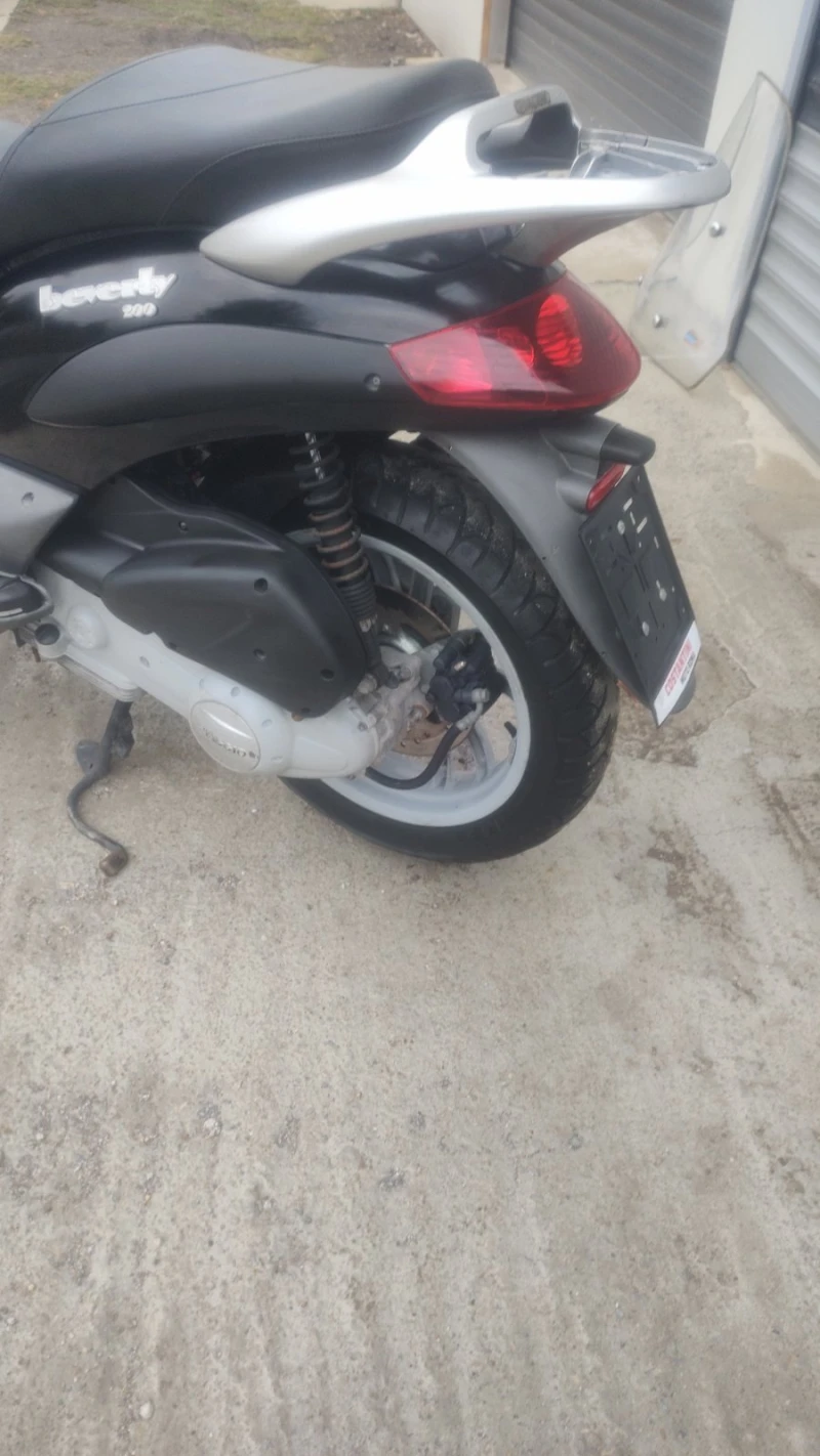 Piaggio Beverly 200, снимка 7 - Мотоциклети и мототехника - 51947142