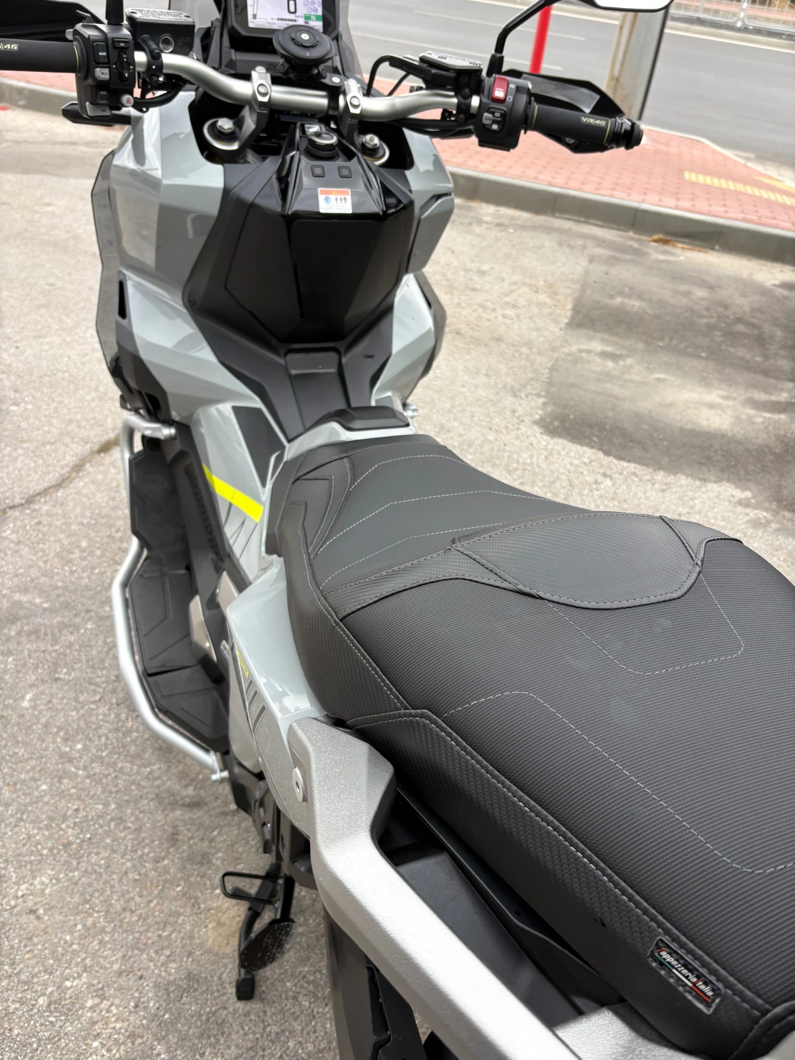 Honda X-ADV 750, снимка 10 - Мотоциклети и мототехника - 56172252