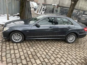 Mercedes-Benz E 220 CDi, снимка 3