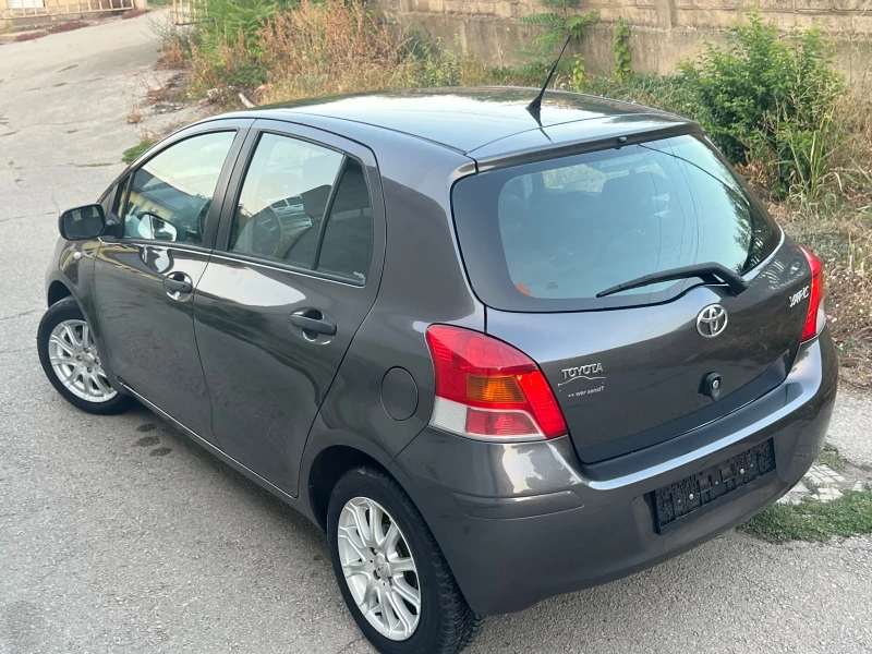 Toyota Yaris 1.33 FACELIFT 6 скорости, снимка 4 - Автомобили и джипове - 47286740