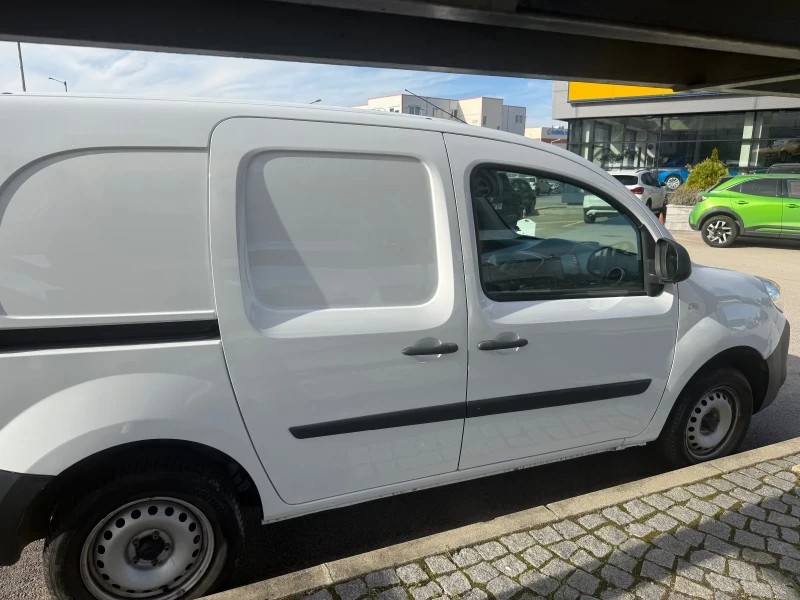 Renault Kangoo, снимка 5 - Автомобили и джипове - 47687931