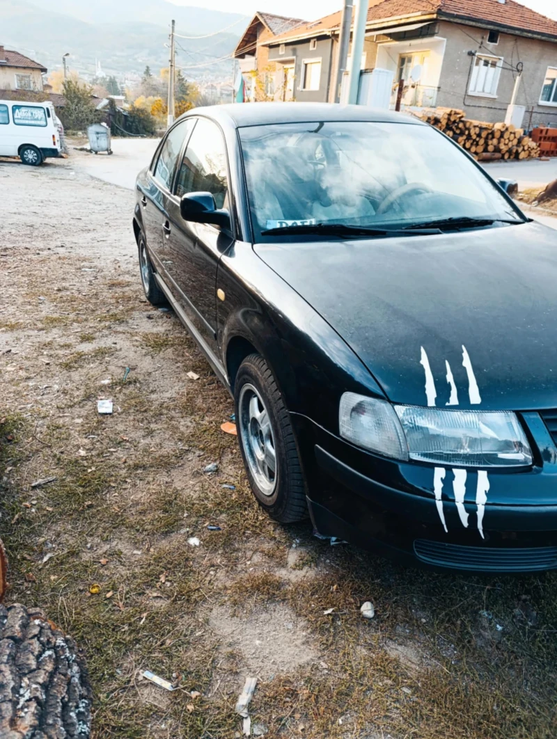 VW Passat, снимка 4 - Автомобили и джипове - 47969182