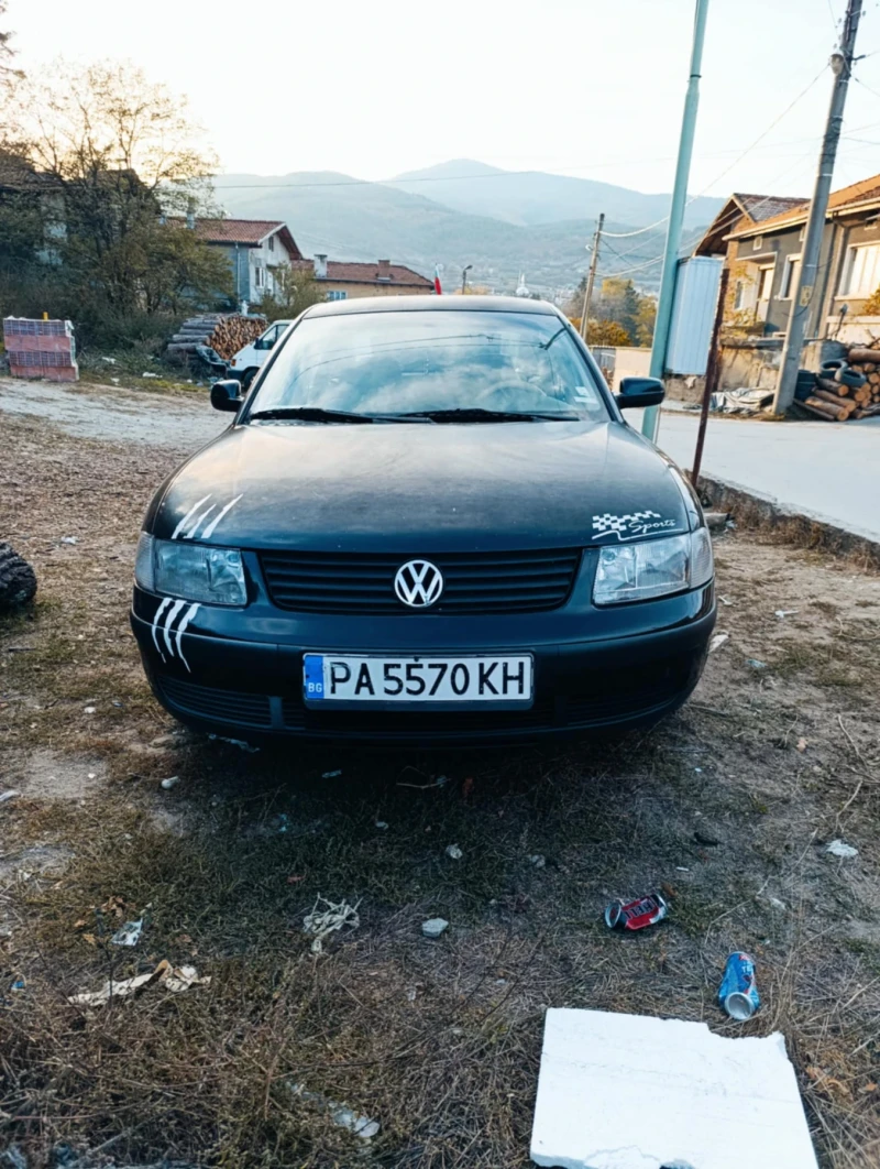 VW Passat, снимка 1 - Автомобили и джипове - 47969182