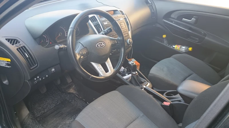 Kia Ceed 1.4 eco dynamik, снимка 7 - Автомобили и джипове - 48180444