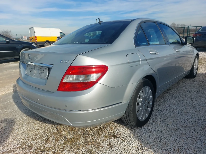 Mercedes-Benz C 220 Elegans-170ps, снимка 6 - Автомобили и джипове - 48557964