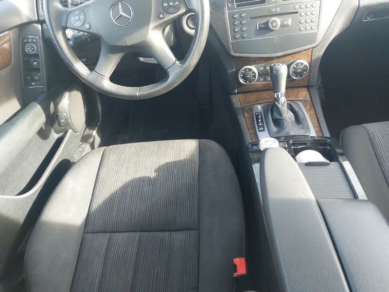 Mercedes-Benz C 220 Elegans-170ps, снимка 8 - Автомобили и джипове - 48557964