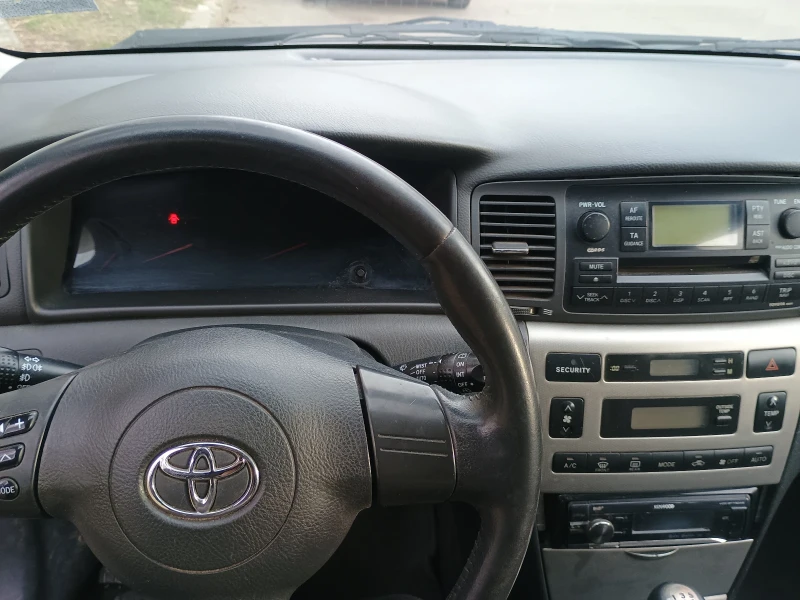 Toyota Corolla 2.0D4D, снимка 7 - Автомобили и джипове - 49065063